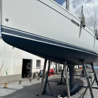 Pintura para barco en Tenerife - Trabajo con barco